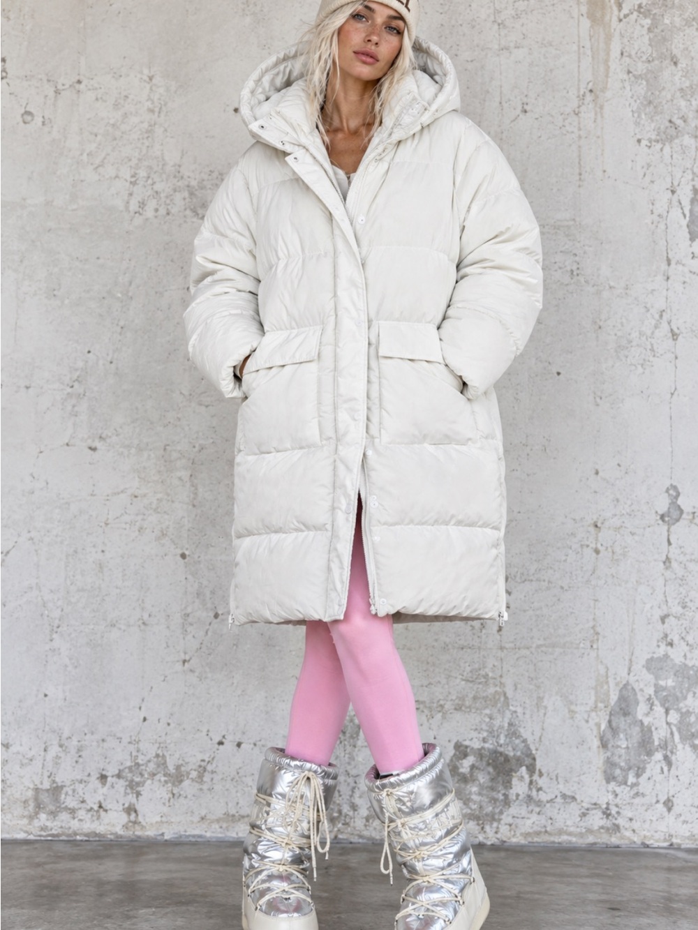 Azalea Wang NWT oversized long puffer coat